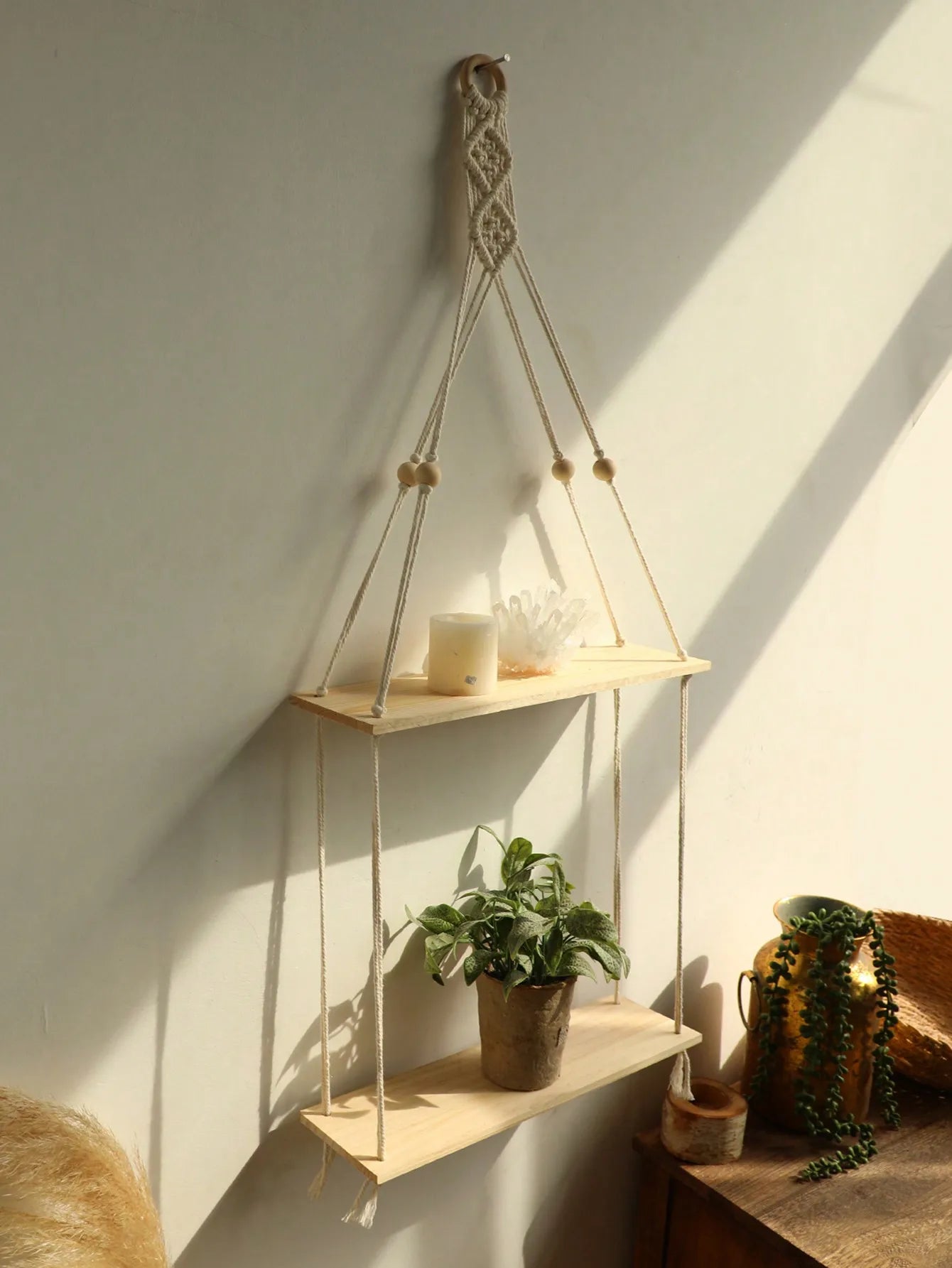 Macrame Hanging Shelf Wall Decor Handmade Rope Rustic Wood Floating Wall Shelf Display Stand Corner Wall Shelf For Photos Plant