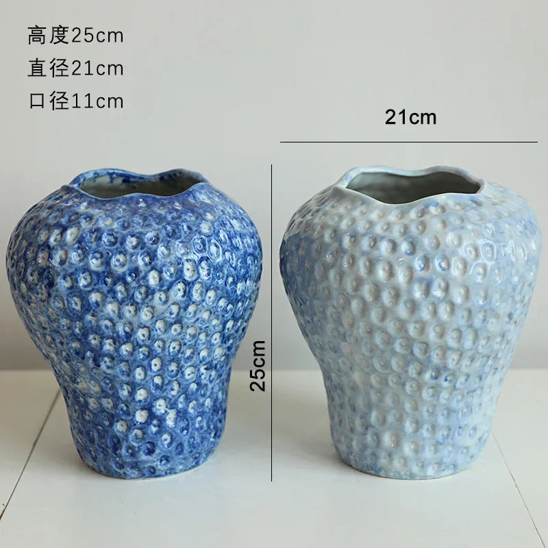 Countertop Vase Coarse Pottery Jar Handmade Retro Blue and White Strawberry Bottle Flower Hydroponic Dual-use Ceramic Ornament