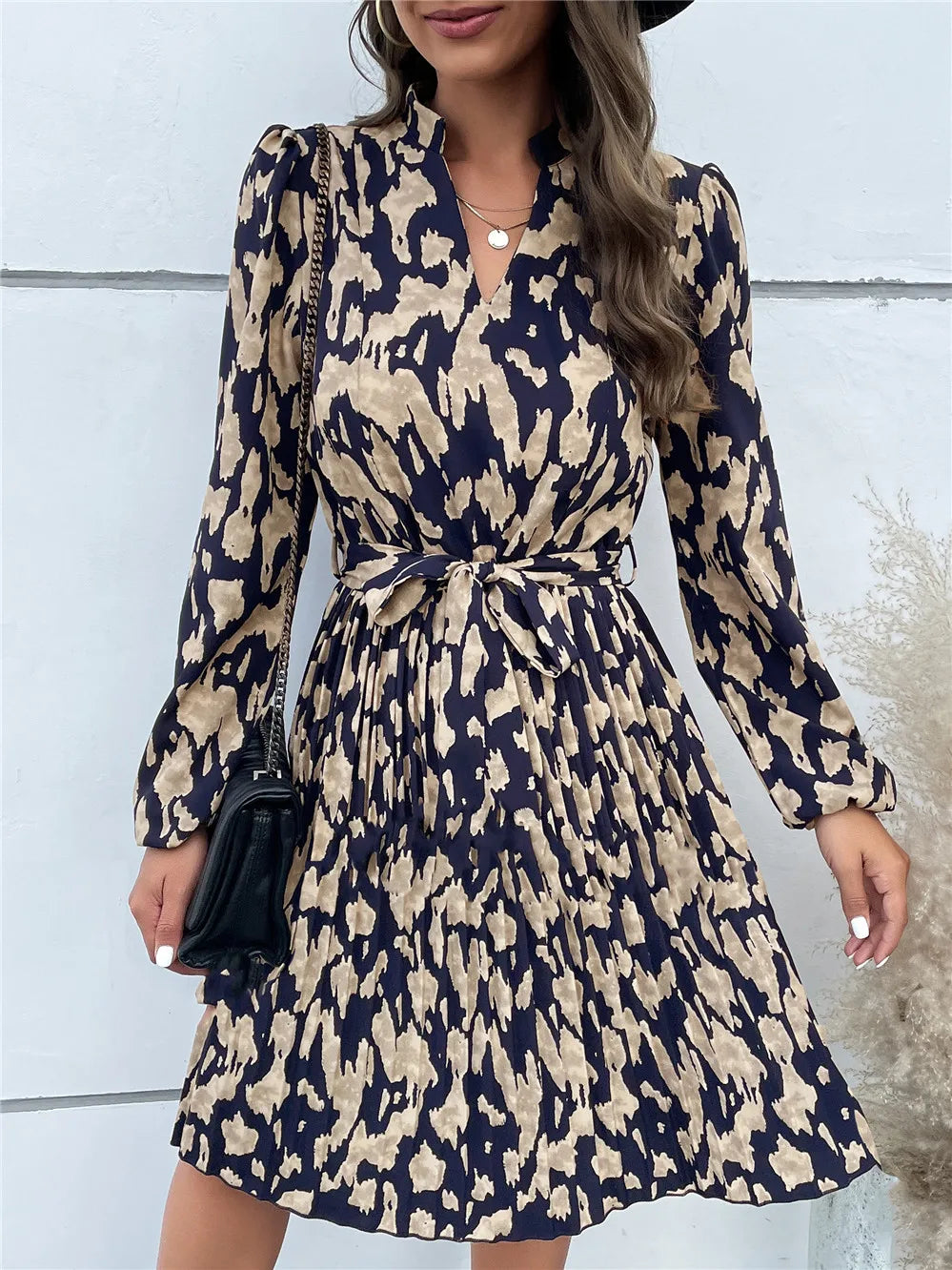 Ladies Causal Pleated Medium Long Dress Women Lace Up High Waist V Neck Full Sleeve Print Dress