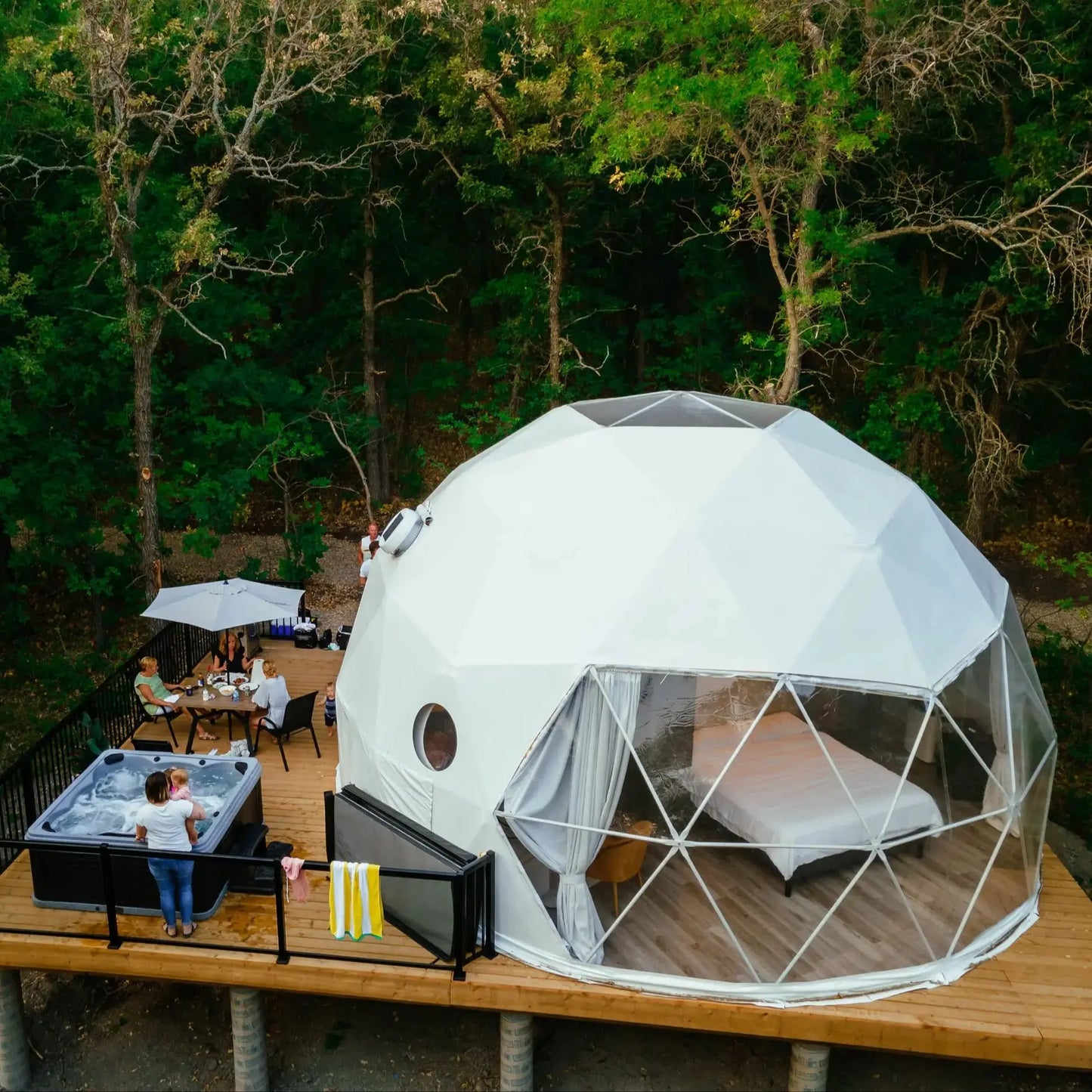 Hotel Tent Geodesic Dome Manor greenhouse Tent Leisure Resort Vacation Outdoor Glamping Round Tent Transparent Starry Sky Luxury