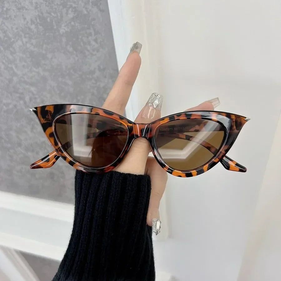 Retro Cat Eye Designer Sunglasses Women Men Black Frame Vintage Sun Glasses Female Male Brand Fashion Oculos De Sol