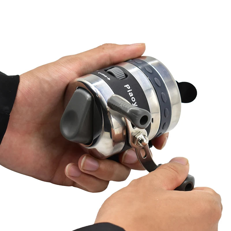 BL25 Fishing Reels High Quality Stainless Steel Fishing Reels Closed Spinning Fish Reel for Slingshot Shooting Fish Dart