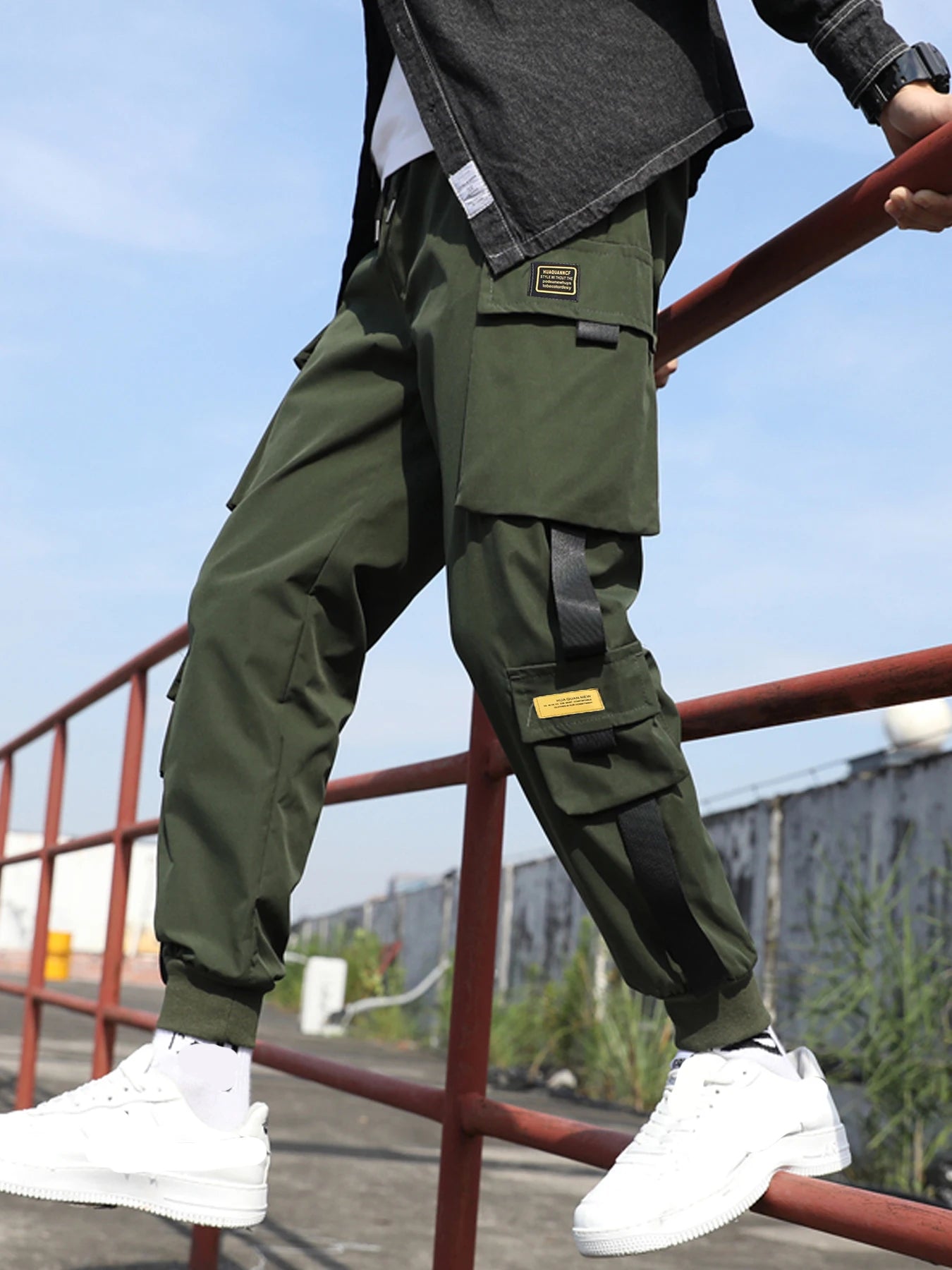 Khaki Grey Cargo Pants Men Cotton Militar Safari Multi-Pockets Denim Pants Men Street Casual Spring Autumn Trousers Joggers