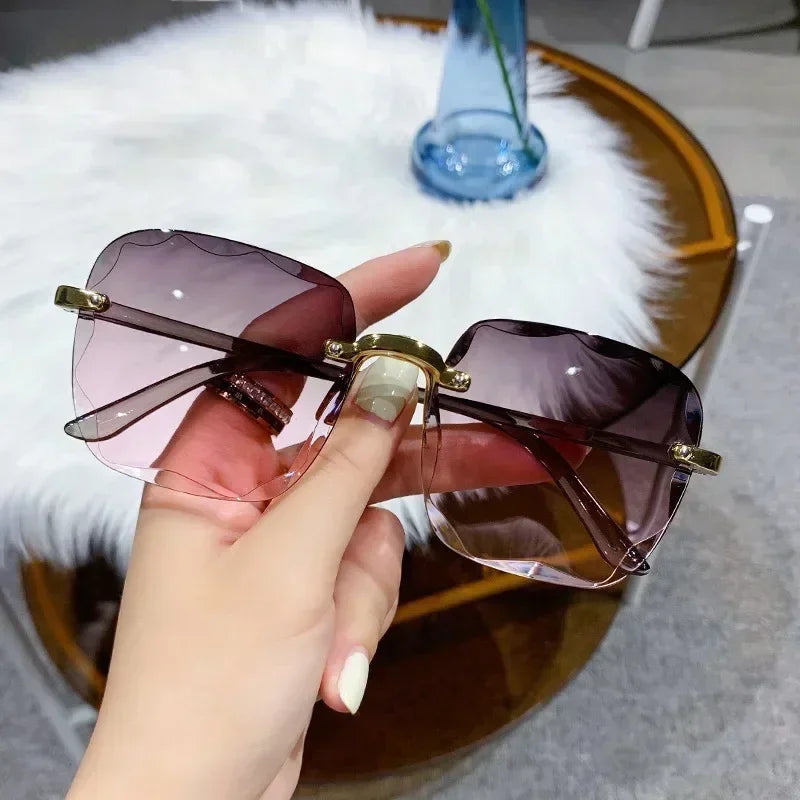 4PCS Square Sunglasses Woman Fashion Rimless Gradient Sun Glasses Ladies Frameless Gradient Mirror Shades Eyeglasses