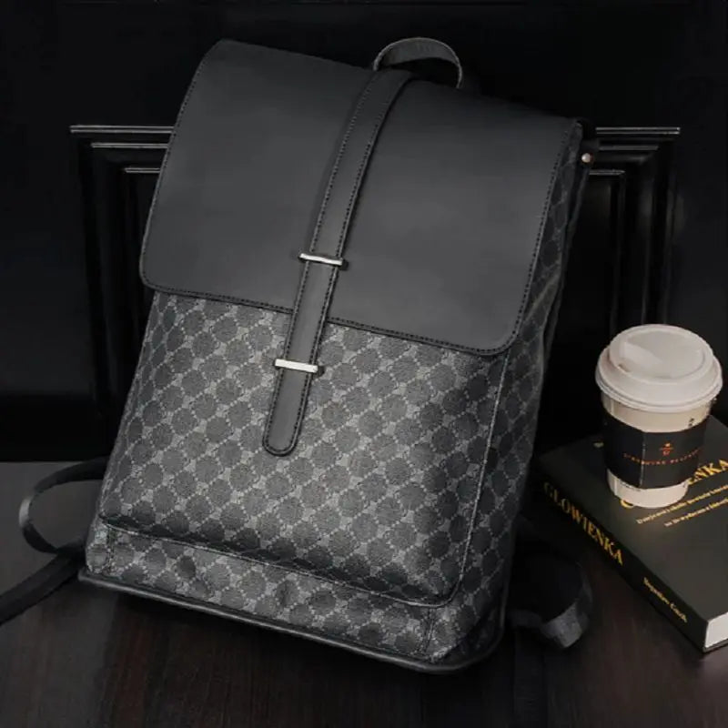 Hot Sale New Men's Large Capacity Travel Double Shoulder Bags Fashion High Quality Leather Backpacks Notebook School Bag