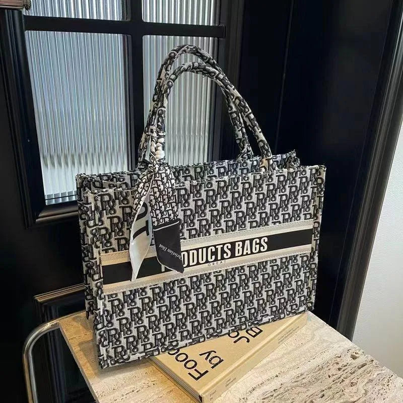 Designer 41cm&36cm classic sketch Beach bags shopping handbags luxury purses capacity cherry blossom Book Totes BD3