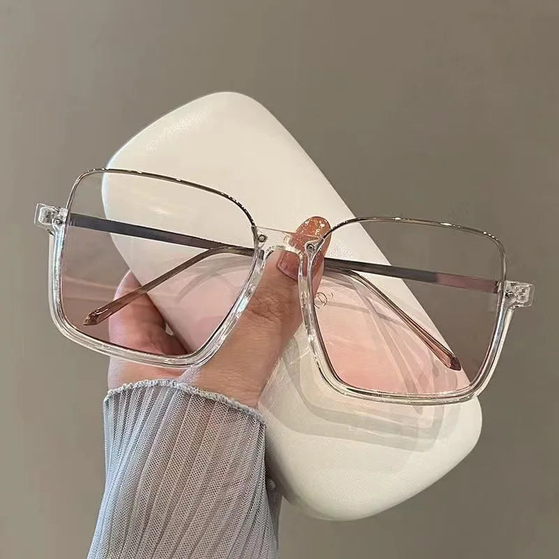 2025 Vintage Large Frame Sun glasse for Women Quality Vintage Fashion for Men Women Metal Frame Luxury Shades Driving Shades Tra