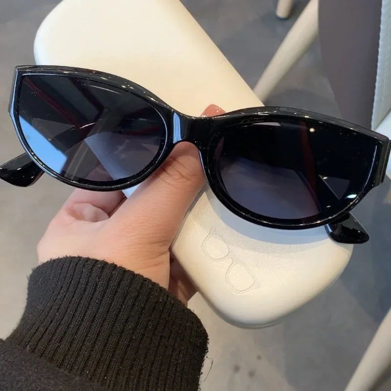 High-end Trend UV Resistant Sunglasses Vintage Cat Eye Small Frame Sunglasses Men Women Sun Protection and Driving Sunglasses