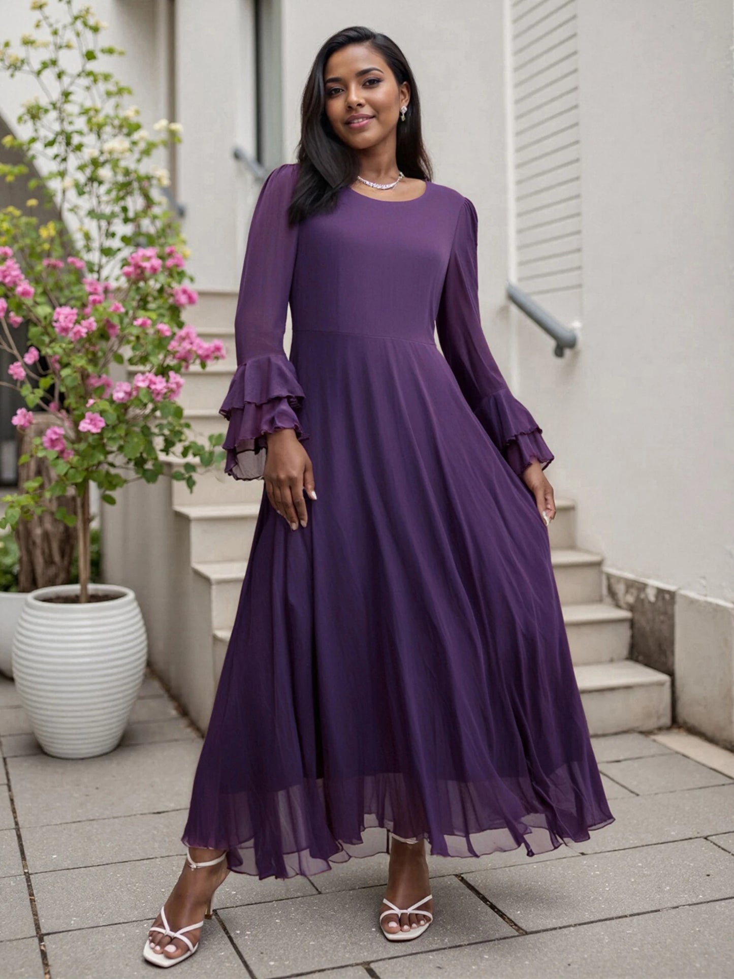 Elegant Maxi Dress Stylish V-Neck Long Sleeve Flowy Dress for Casual Evening Events and Special Occasions